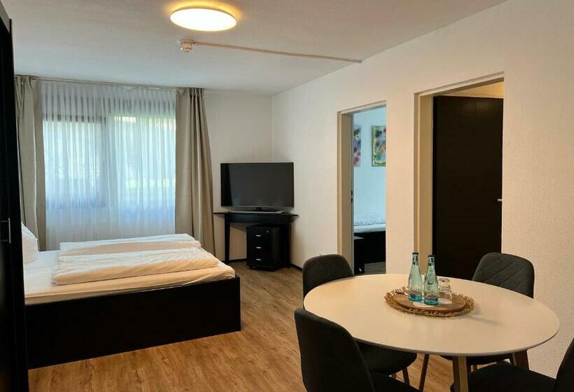 ファミリールーム, My Schildow