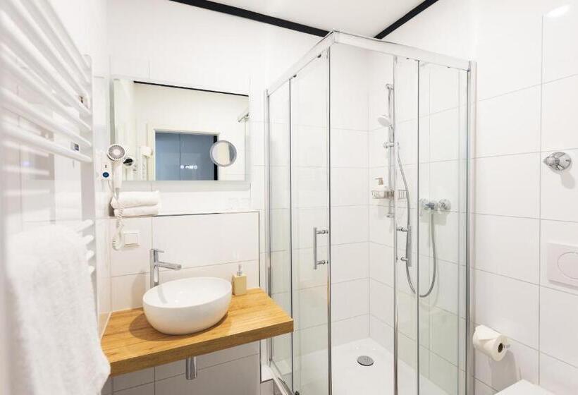 スタンダードルーム, My Schildow