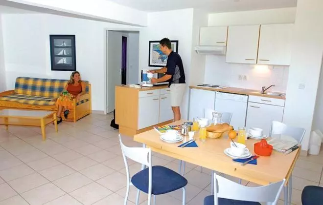 آپارتمان 1 خوابه با چشمانداز استخر, Residence Thalassa
