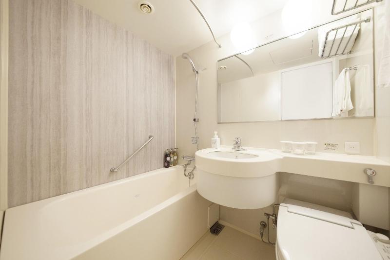 Номер Стандарт, Richmond Hotel Naha Kumoji