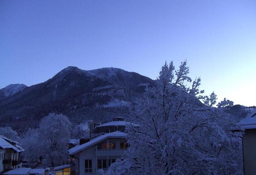 اتاق اکونومی یک تخته, Roter Hahn Bed & Breakfast