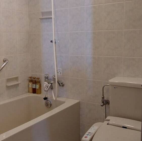 اتاق استاندارد, Yumihari No Oka