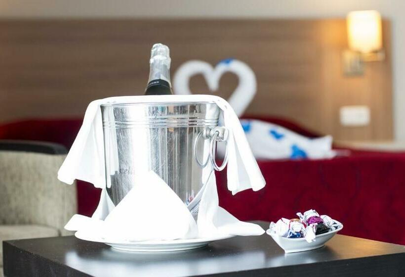 סוויטת ג'וניור, Lodomar Spa & Talasoterapia