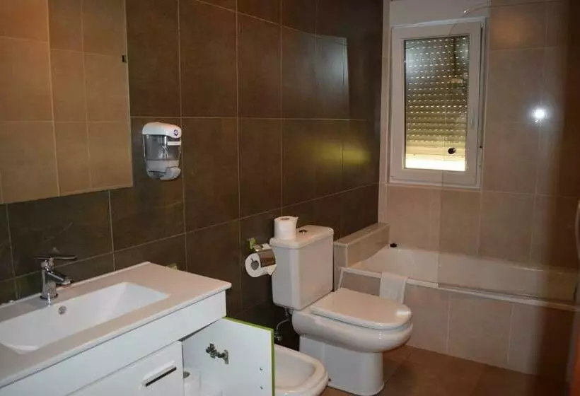 آپارتمان 2 خوابه با بالکن, Apartamentos Vida Finisterre