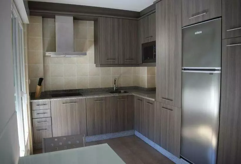 آپارتمان 2 خوابه با بالکن, Apartamentos Vida Finisterre