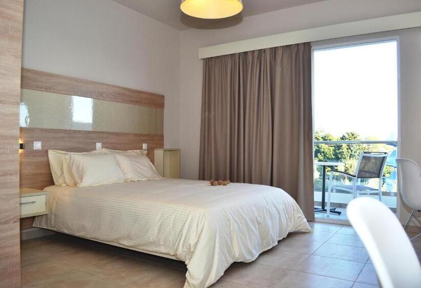 סטודיו סופריור, Argiro Village