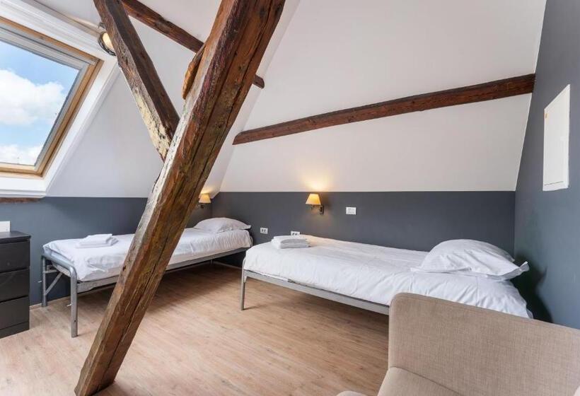 Четырехместный Номер Стандарт, Lake Suites