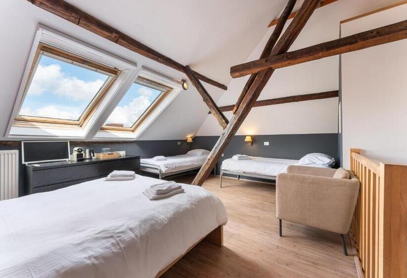 Четырехместный Номер Стандарт, Lake Suites