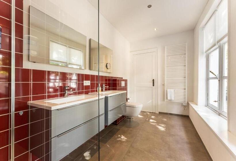 Номер Стандарт Трехместный, Lake Suites