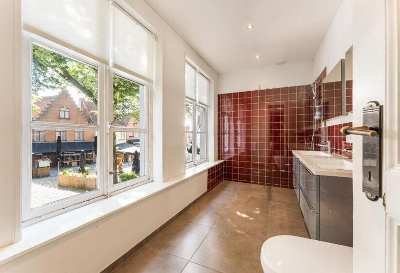 Номер Стандарт Трехместный, Lake Suites