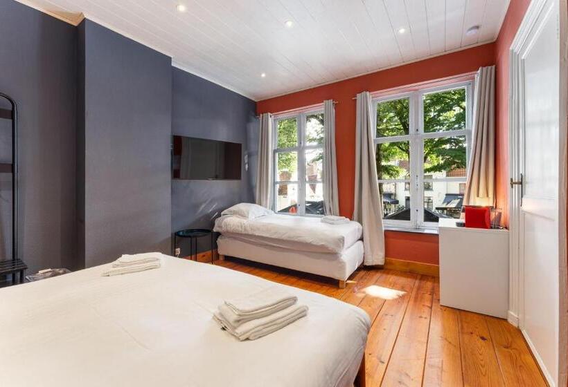 Номер Стандарт Трехместный, Lake Suites