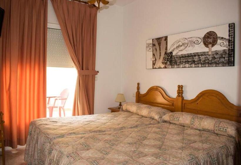 اتاق استاندارد, Hostal Juan Carlos