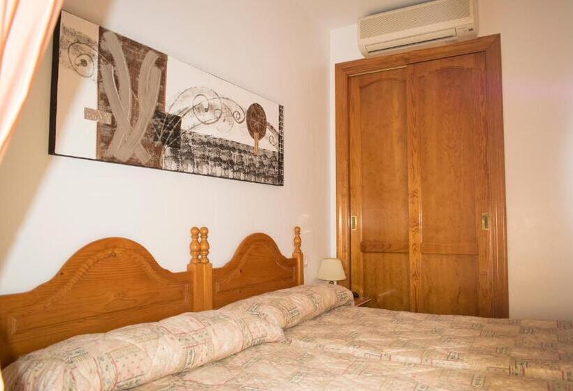 スタンダードルーム, Hostal Juan Carlos