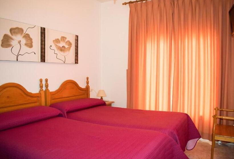 スタンダードルーム, Hostal Juan Carlos