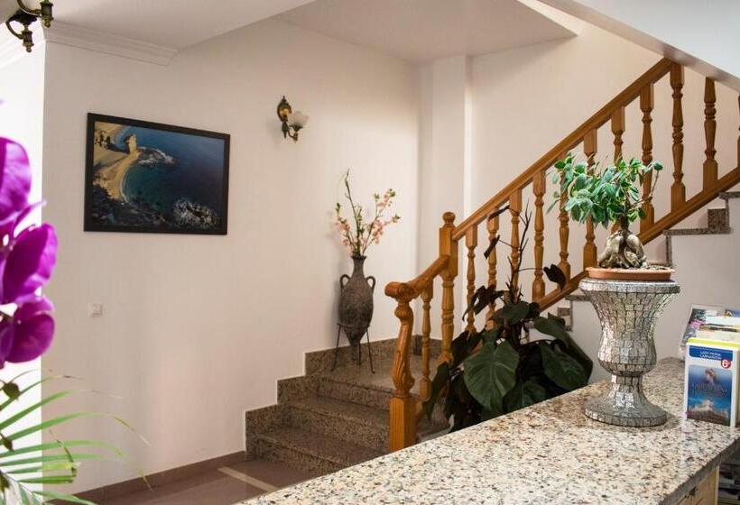 اتاق استاندارد, Hostal Juan Carlos