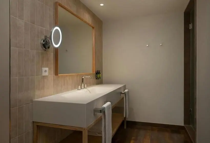 اتاق لوکس با تخت بزرگ, Algarve Marriott Salgados Golf Resort & Conference Center