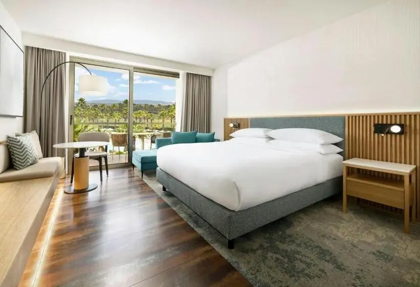 اتاق لوکس با تخت بزرگ, Algarve Marriott Salgados Golf Resort & Conference Center