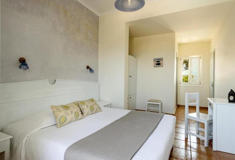 اتاق استاندارد با چشم‌انداز دریا, Anemomilos