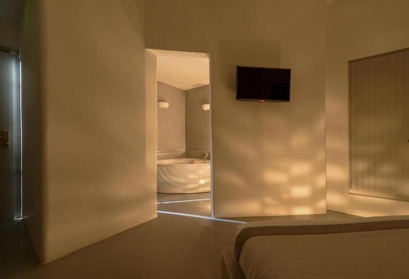 استودیوی استاندارد, Anemomilos