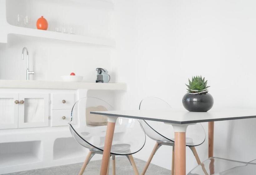 ویلای 1 خوابه, Anemomilos