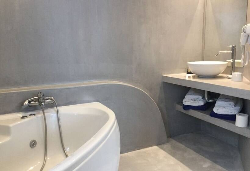 استودیوی استاندارد, Anemomilos