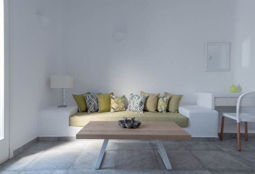 استودیوی سوپریور, Anemomilos