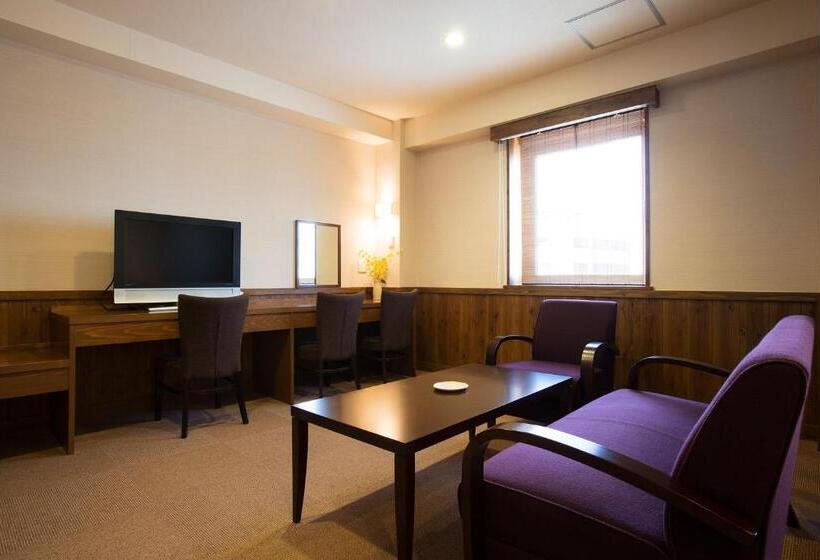 스위트, Asyl Nara