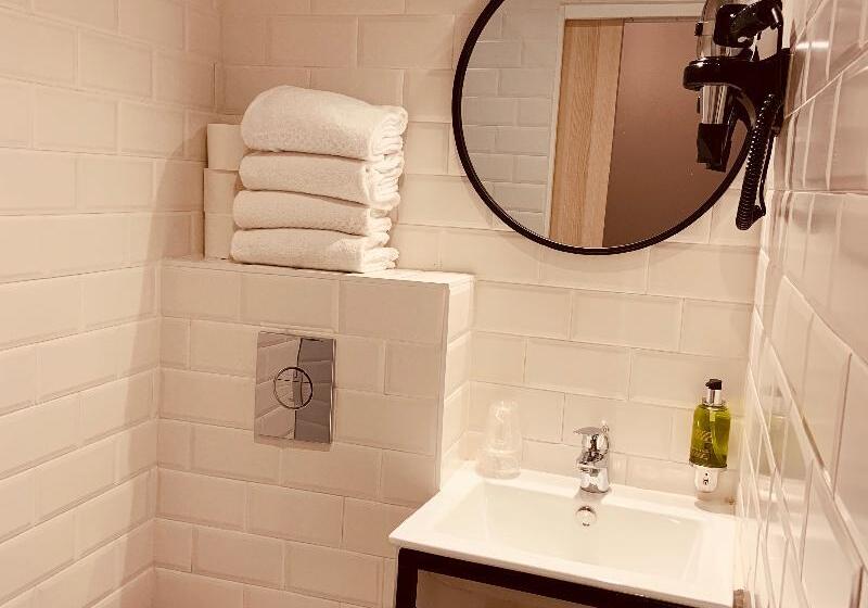 اتاق استاندارد یک نفره, Des Arts Bastille