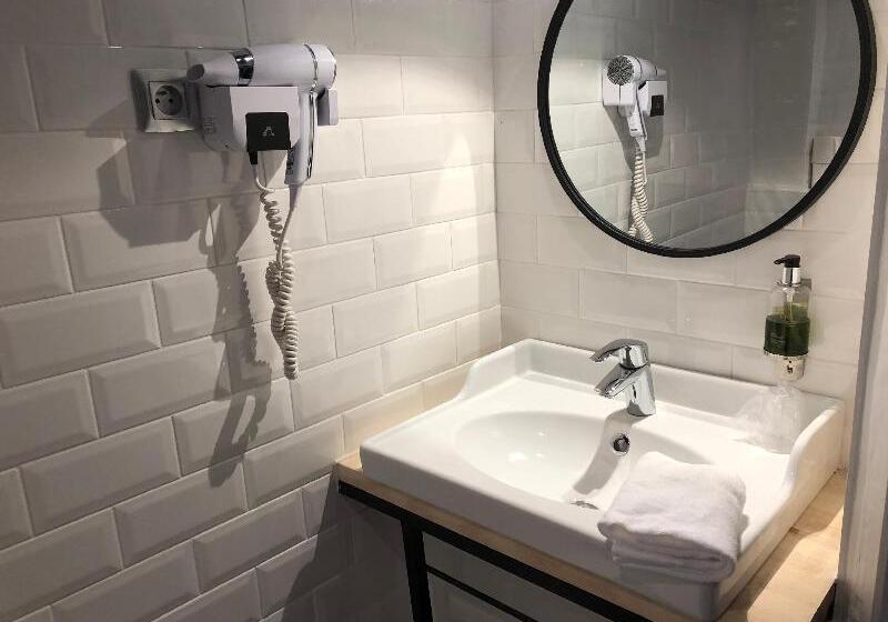 اتاق استاندارد, Des Arts Bastille