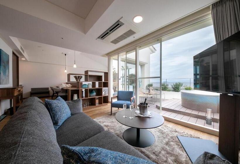 Люкс Вид на Море, Marissa Resort Sazanseto Suooshima