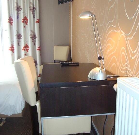 Номер Стандарт, Parkhotel Gent Centrum