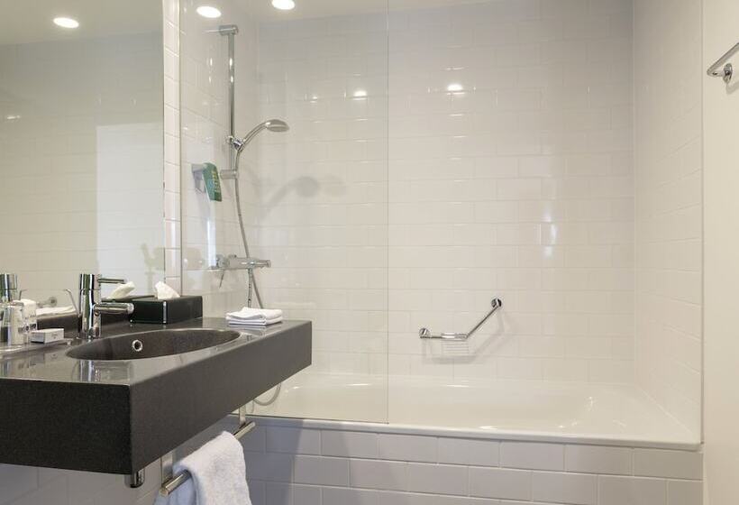 スーペリアールーム, Park Inn By Radisson Brussels Centre Midi