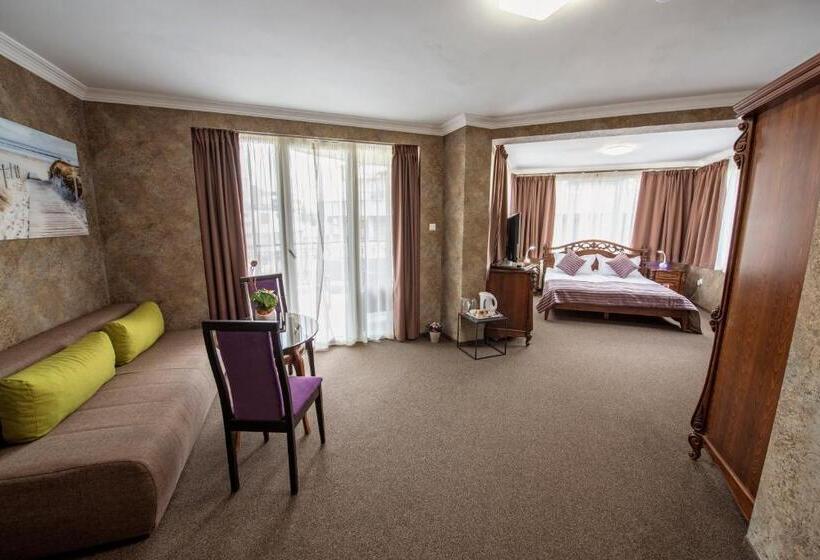 סוויטה דלוקס, Perfect