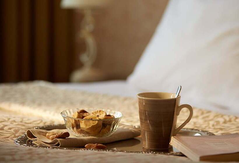 جناح سوبيريور, Premier Luxury Mountain Resort