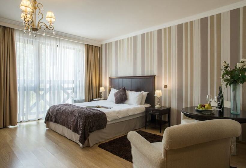 غرفة تنفيذية, Premier Luxury Mountain Resort