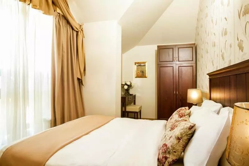 سوییت سوپریور, Premier Luxury Mountain Resort