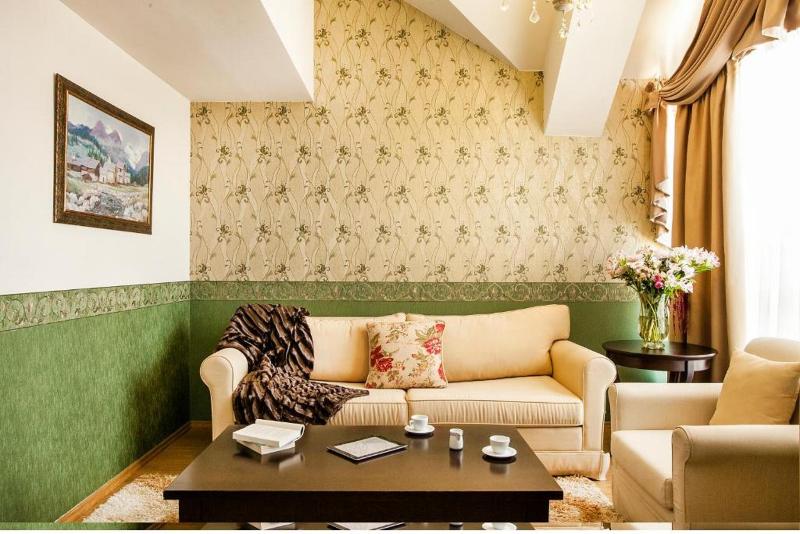 جناح سوبيريور, Premier Luxury Mountain Resort