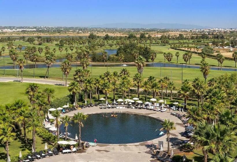 Номер Стандарт Вид на Бассейн, Algarve Marriott Salgados Golf Resort & Conference Center