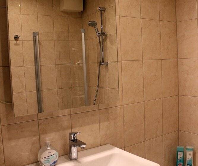 اتاق استاندارد یک تخته با بالکن, Sonnenhof