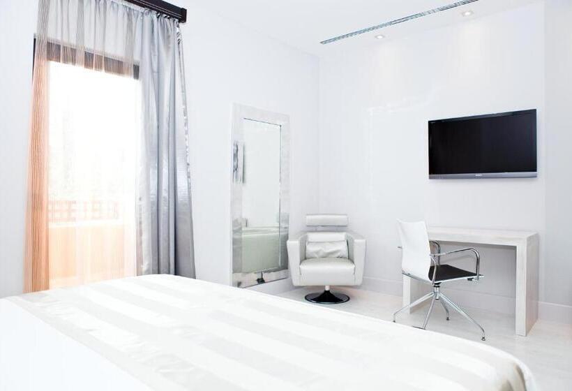 חדר משפחתי, & Winery Señorío De Nevada