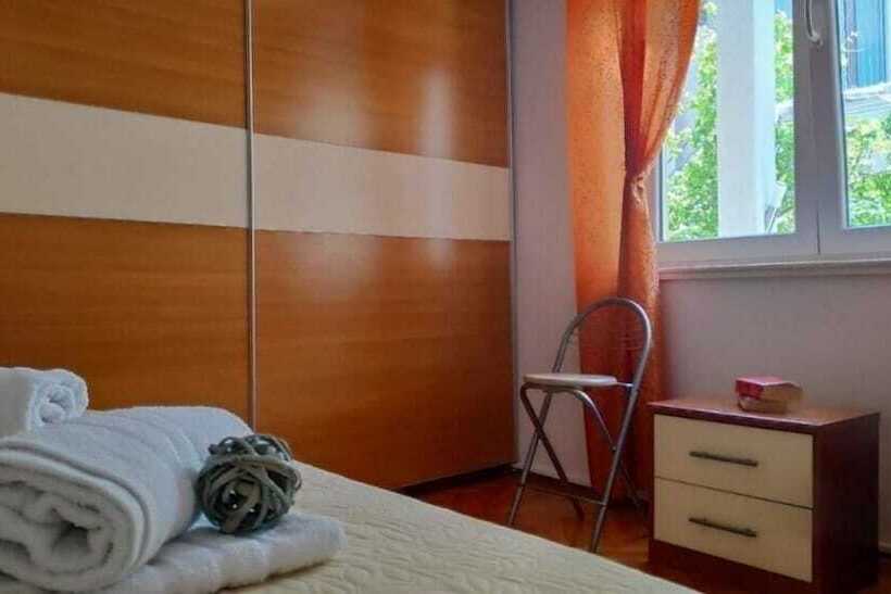 דירת 2 חדרי שינה עם נוף לגינה, Matic Apartments