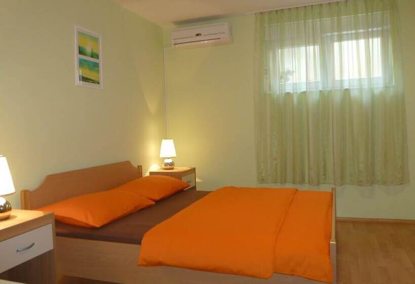 דירת חדר, Matic Apartments