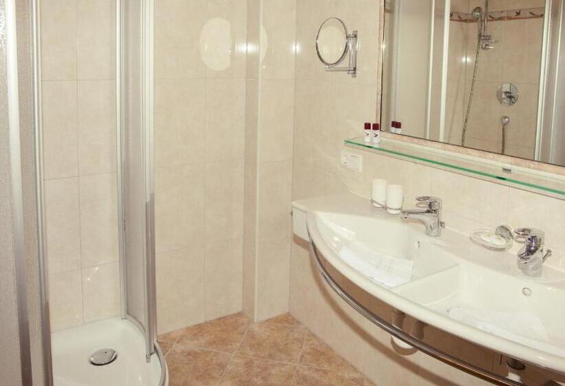 חדר משפחתי, Vital Sporthotel Kristall