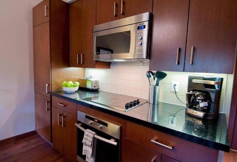 Apartamento 2 Dormitórios, Evolution Whistler