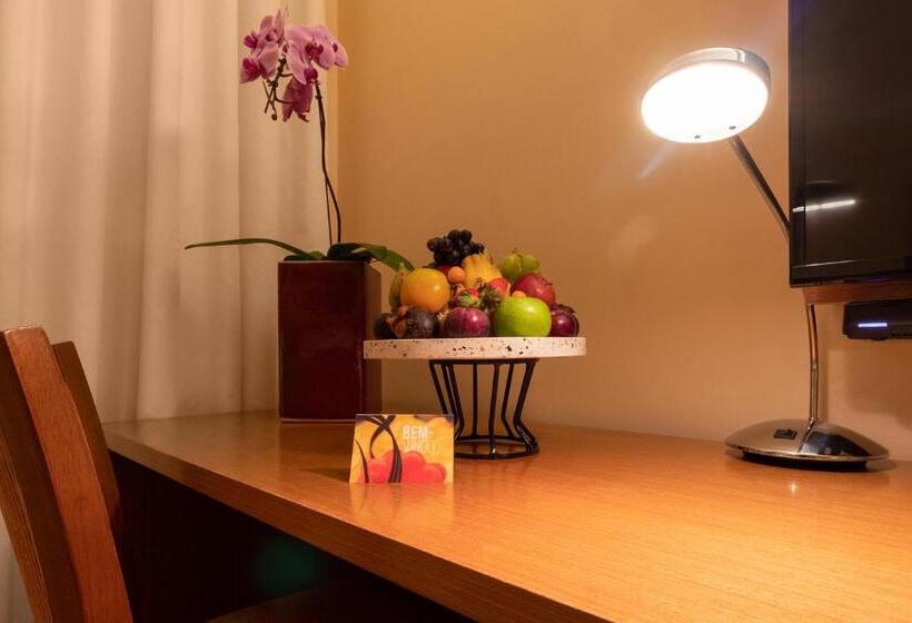 اتاق استاندارد با بالکن, Grande Hotel Campos Do Jordao