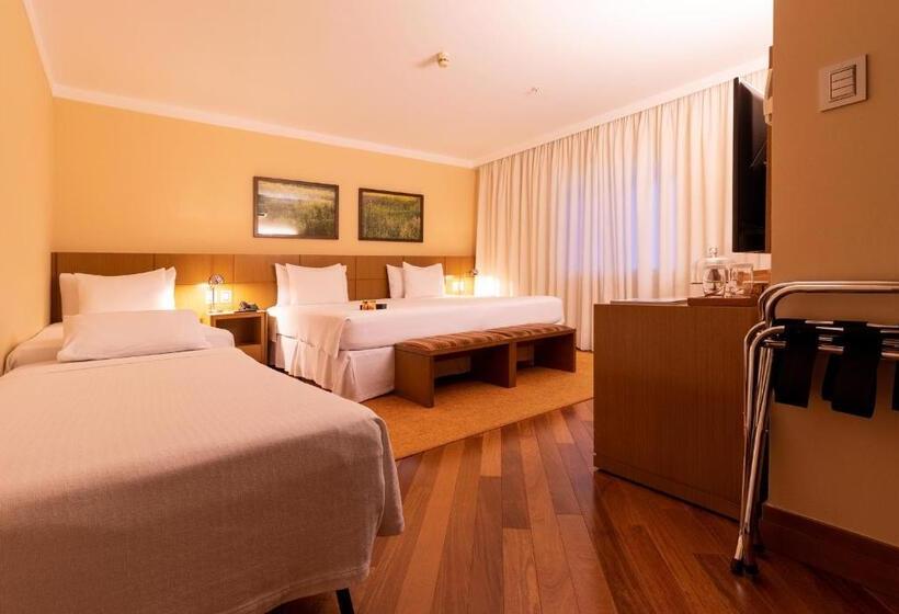 اتاق استاندارد چهار تخته, Grande Hotel Campos Do Jordao