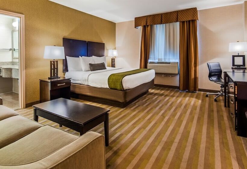 جناح, Best Western Plus Plaza