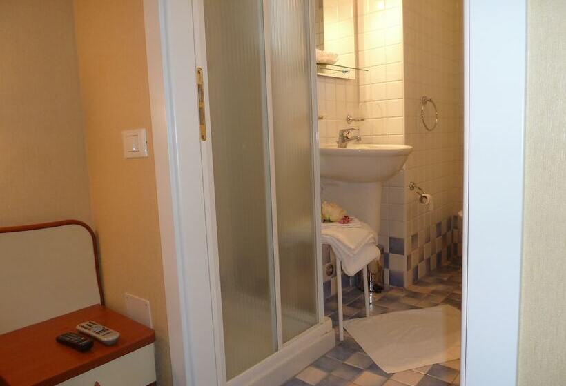 اتاق استاندارد, Crosal