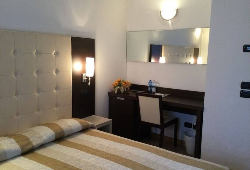 Номер Стандарт, Eraclea Palace Hotel 4 Stelle S