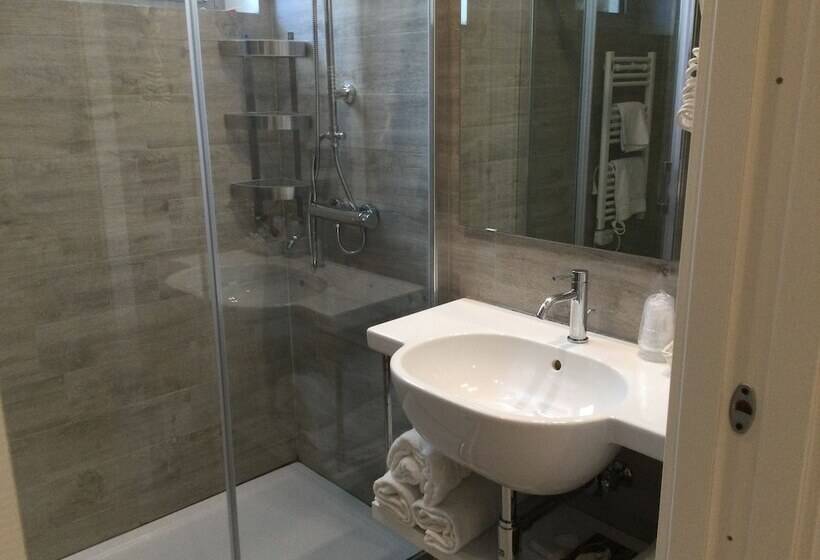 Семейный Номер, Eraclea Palace Hotel 4 Stelle S